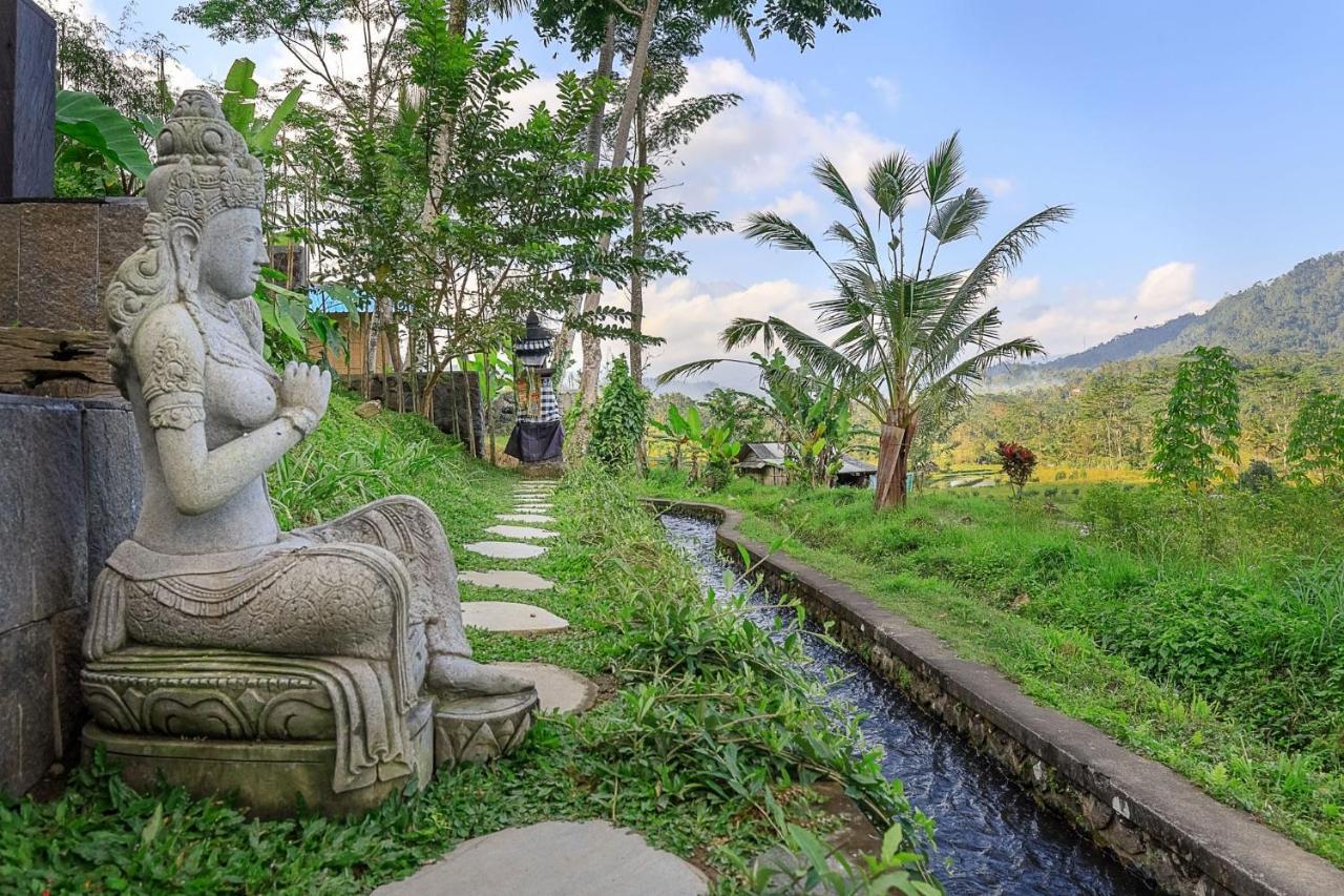 Like Living In A Romantic Balinese Painting Holiday home *